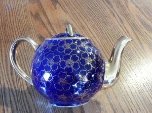 Mom's prettiest teapot.