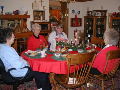 Sharing a meal with our Country Comforts family