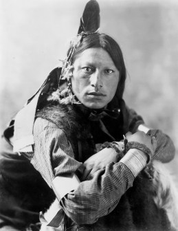 Dakota-Sioux-American-Indian-Pictures3